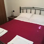 E Il Poggio Di D'angeli Lidia