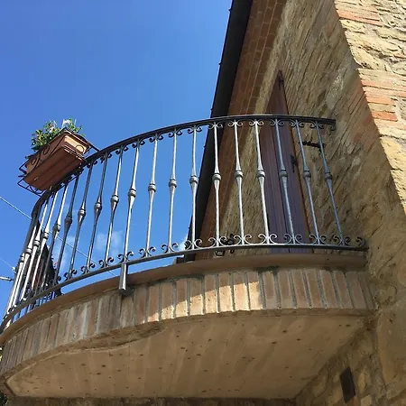 E Il Poggio Di D'angeli Lidia 3* Auditore