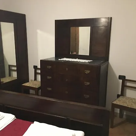 E Il Poggio Di D'angeli Lidia Gasthuis 3*